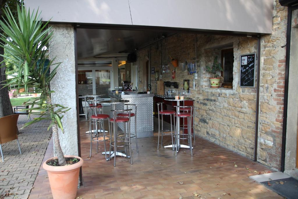 Hotel O2 Saone Reyrieux Exterior foto